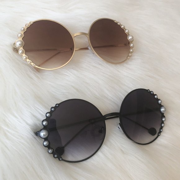 Children's Gold or Black Pearl Sunglasses - Picture 1 of 1